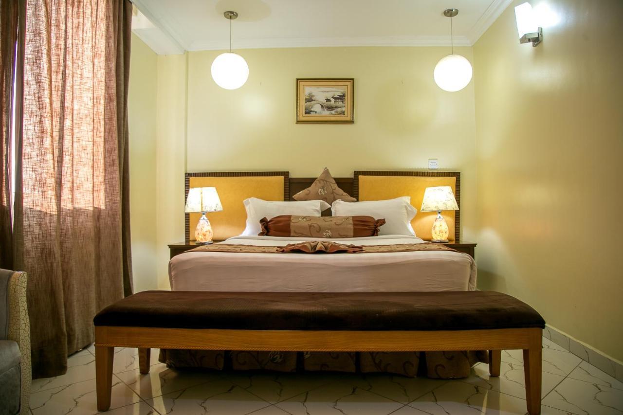 Kebbys Hotel Νταρ ες Σαλάμ Εξωτερικό φωτογραφία