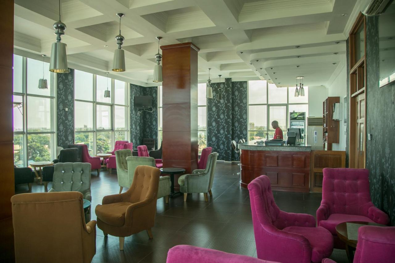 Kebbys Hotel Νταρ ες Σαλάμ Εξωτερικό φωτογραφία